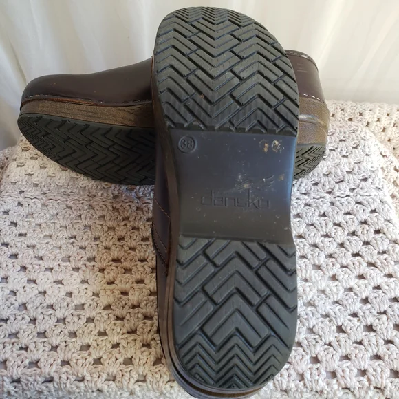 Dansko Brown Leather Women's Mules - Picture 5 of 9